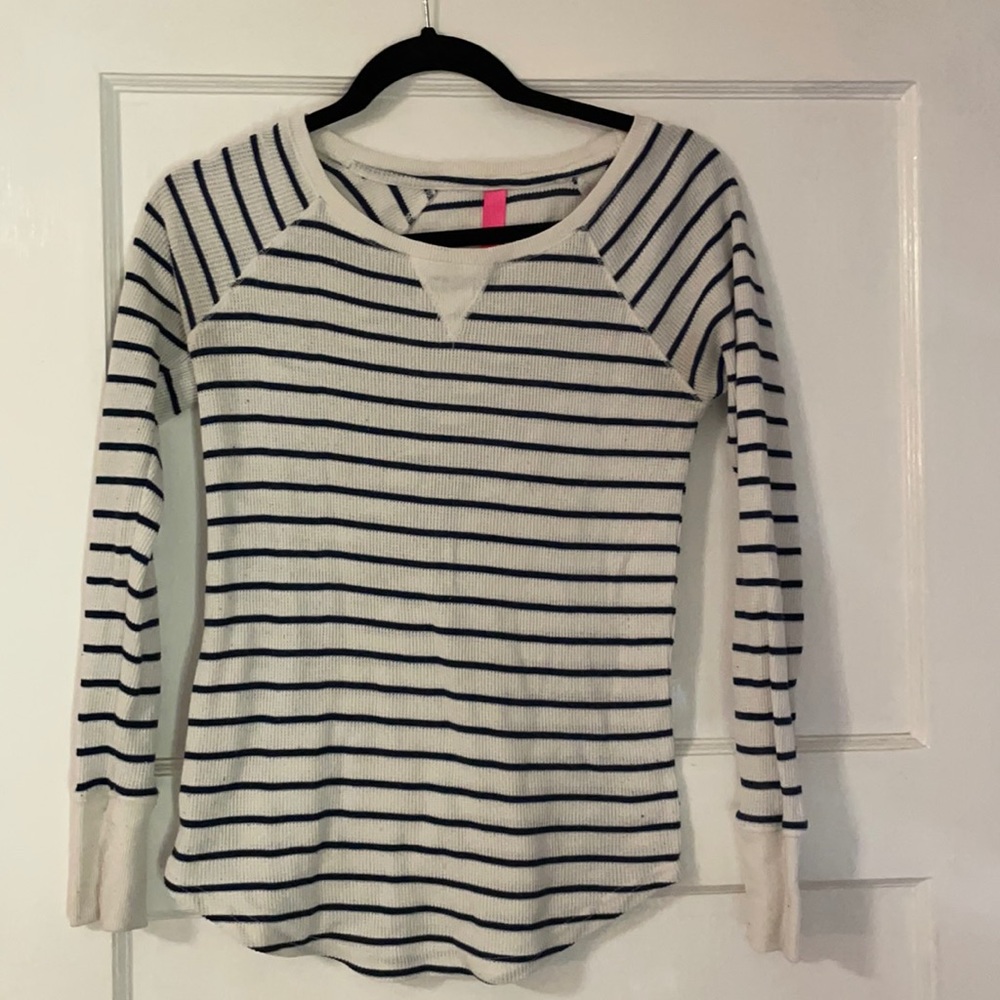 White with navy blue stripe thermal shirt.